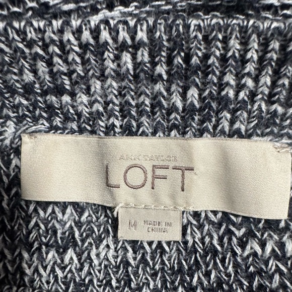 LOFT Ann Taylor Chic Cotton Gray Knit Pullover Sweater size Medium - Picture 7 of 8